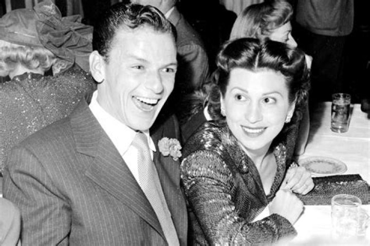 Frank and Nancy Sinatra and children Tina sinatra, Frank sinatra