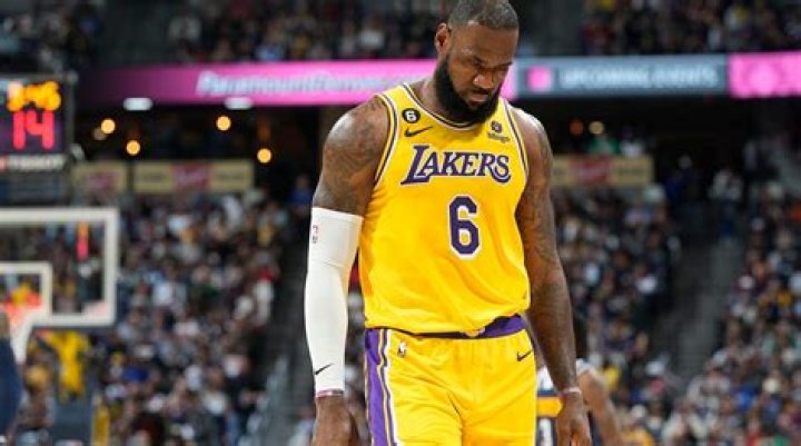 LeBron James drops to 04 for first time since rookie season, Lakers