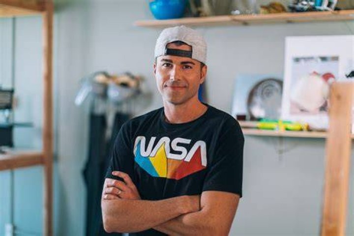 Mark Rober Bio, Wiki, Career, NASA, Net Worth, Wife, Children
