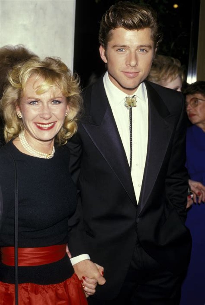 Maxwell Caulfield on 'Grease 2' NSFW wardrobe malfunction