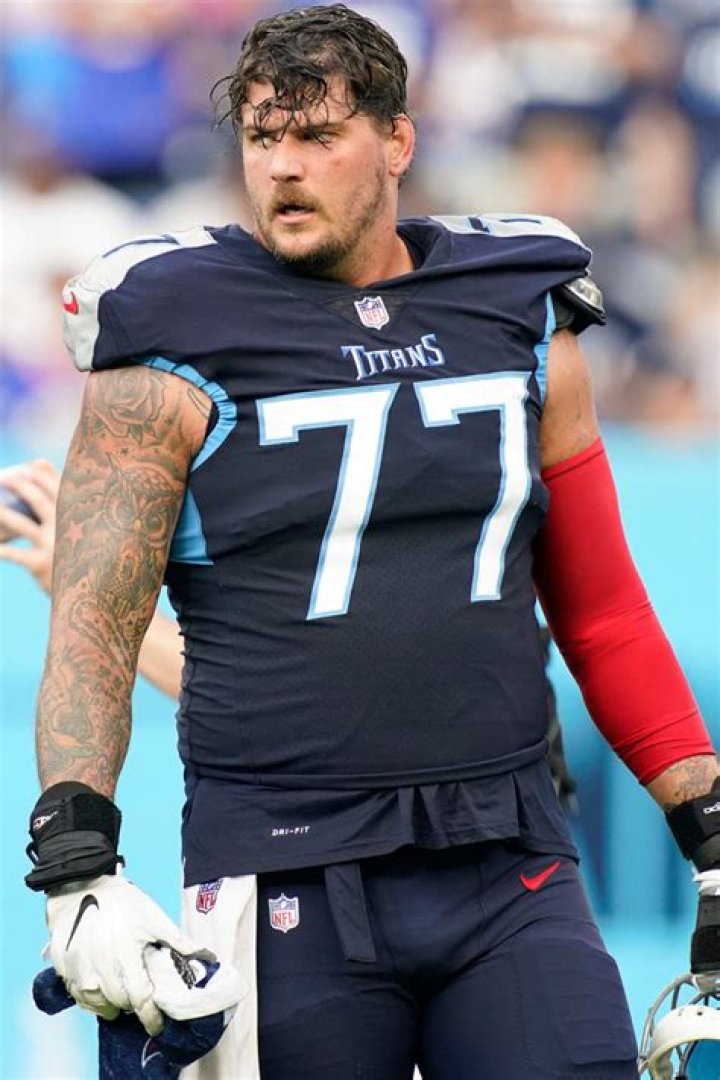 Titans LT Taylor Lewan &ldquo;I Owe it to This Team to be a Better Leader&rdquo;